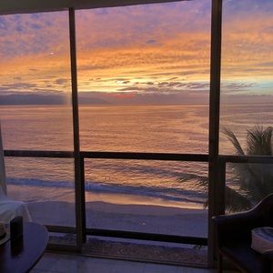 Meet your Posher, Emthrey